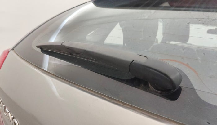 2017 Maruti Baleno DELTA DIESEL 1.3, Diesel, Manual, 49,954 km, Rear Wiper