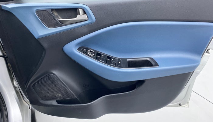 2016 Hyundai i20 Active 1.2 SX, Petrol, Manual, 12,119 km, Driver Side Door Panels Control