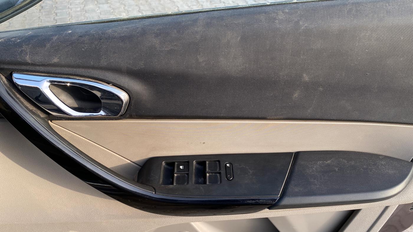 2018 Tata Tiago XZ PETROL, Petrol, Manual, 27,226 km, Driver Side Door Panels Control