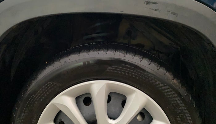 2022 Maruti Grand Vitara DELTA SMART HYBRID, Petrol, Manual, 28,078 km, Right Front Tyre Tread