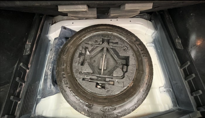 2018 Hyundai Creta E PLUS 1.6 PETROL, Petrol, Manual, 1,49,778 km, Spare Tyre