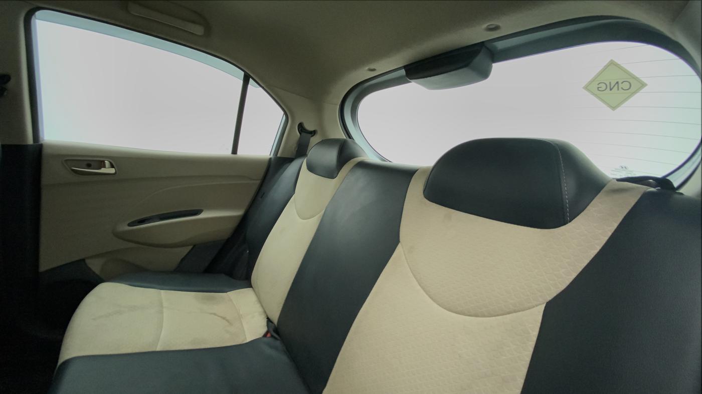 2019 Hyundai NEW SANTRO SPORTZ CNG, CNG, Manual, 59,157 km, Right Side Rear Door Cabin