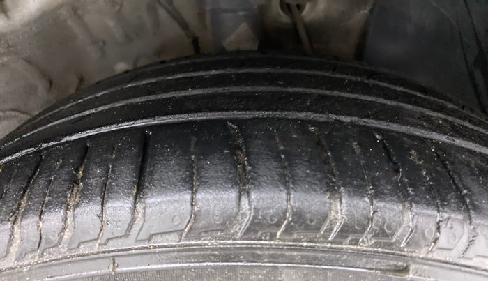 2019 Hyundai VENUE SX PLUS 1.0 TURBO DCT, Petrol, Automatic, 72,563 km, Right Front Tyre Tread