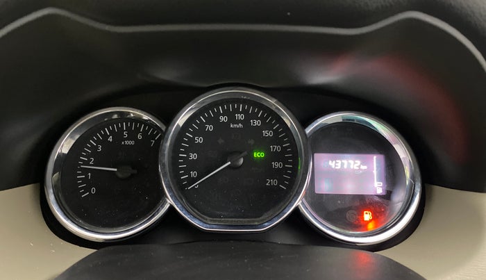 2017 Nissan Terrano XL (P), Petrol, Manual, 43,772 km, Odometer Image