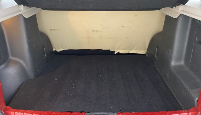 2017 Nissan Terrano XL (P), Petrol, Manual, 43,772 km, Boot Inside