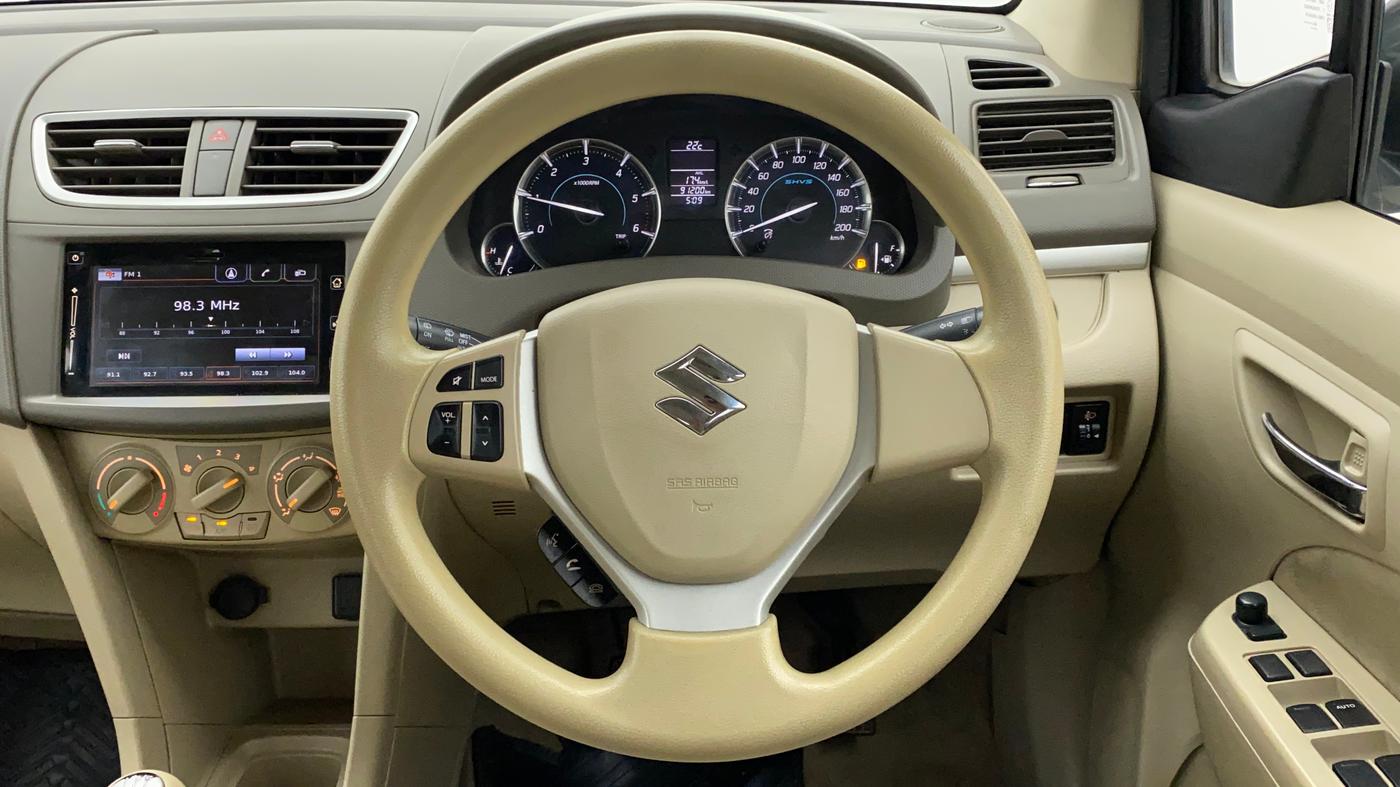 2016 Maruti Ertiga ZDI + SHVS, Diesel, Manual, 91,200 km, Steering Wheel Close Up