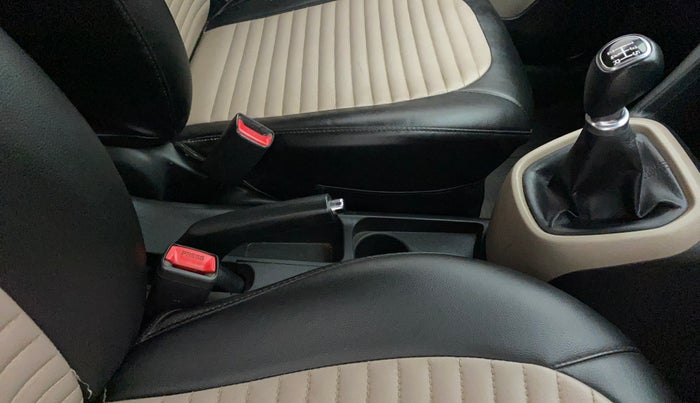 2018 Hyundai Grand i10 ASTA 1.2 KAPPA VTVT, Petrol, Manual, 40,888 km, Gear Lever
