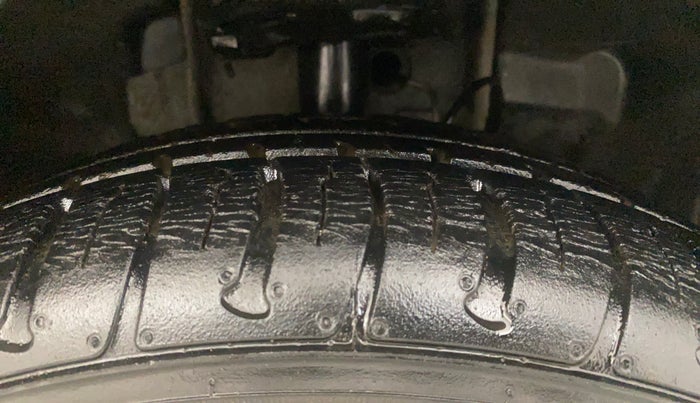 2018 Tata Tiago XZA PETROL, Petrol, Automatic, 9,645 km, Right Front Tyre Tread
