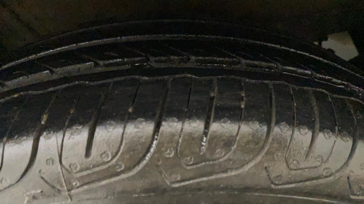 2021 Maruti IGNIS ZETA 1.2 AMT, Petrol, Automatic, 30,701 km, Left Rear Tyre Tread