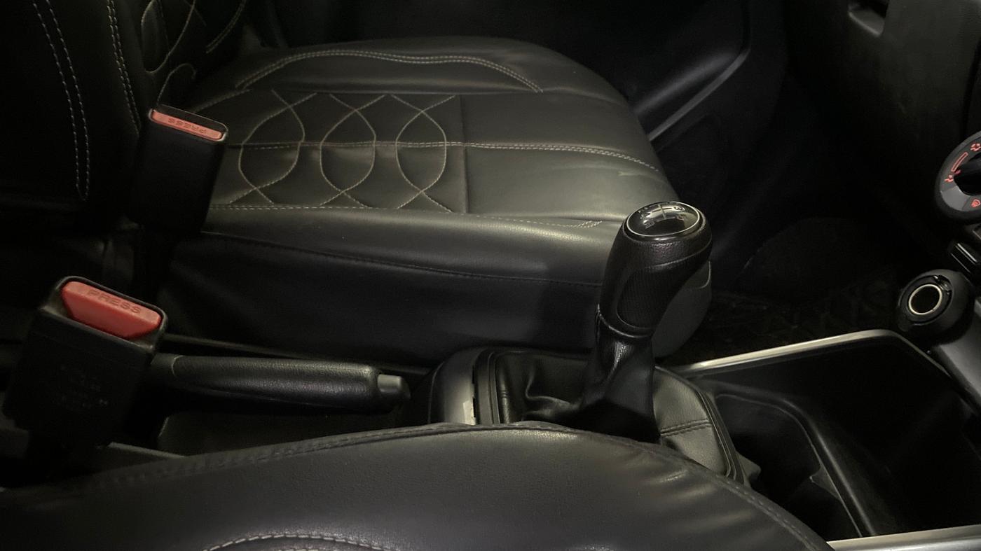 2022 Maruti IGNIS SIGMA 1.2, Petrol, Manual, 92,873 km, Gear Lever