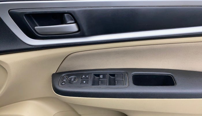 2021 Honda Amaze 1.2L I-VTEC VX, Petrol, Manual, 77,912 km, Driver Side Door Panels Control