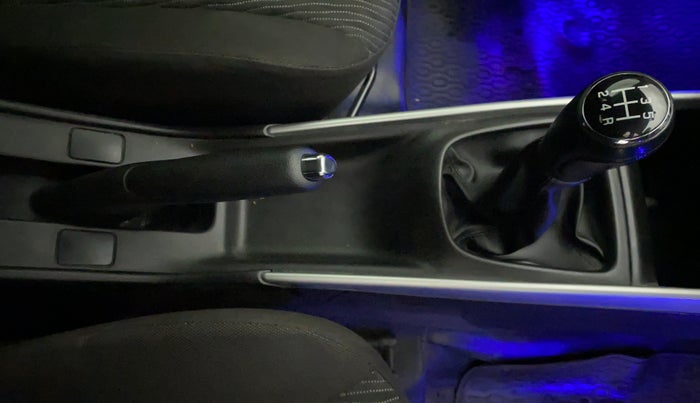 2018 Maruti Baleno ZETA PETROL 1.2, Petrol, Manual, 34,503 km, Gear Lever