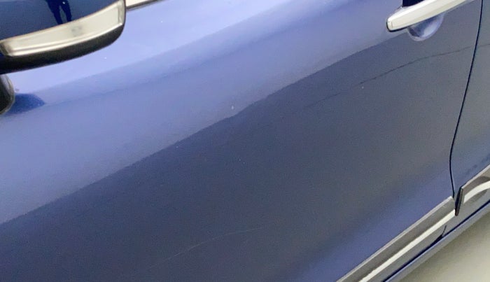 2018 Maruti Baleno ZETA PETROL 1.2, Petrol, Manual, 34,503 km, Front passenger door - Minor scratches
