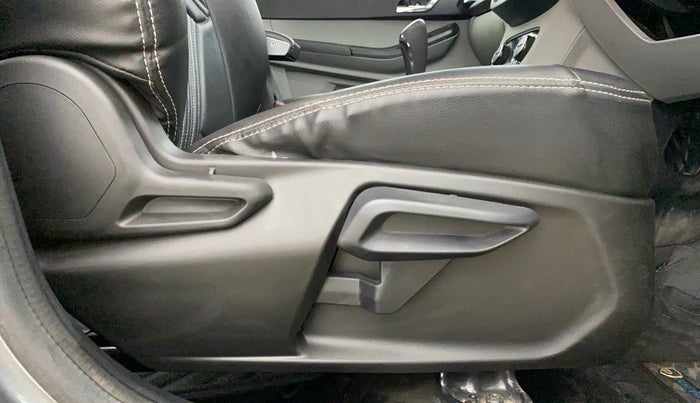 2021 Tata Tiago XZA PLUS PETROL, Petrol, Automatic, 84,164 km, Driver Side Adjustment Panel