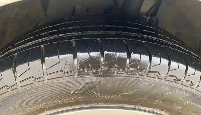 2019 Ford Ecosport TITANIUM + 1.5L PETROL AT, Petrol, Automatic, 1,10,191 km, Left Front Tyre Tread