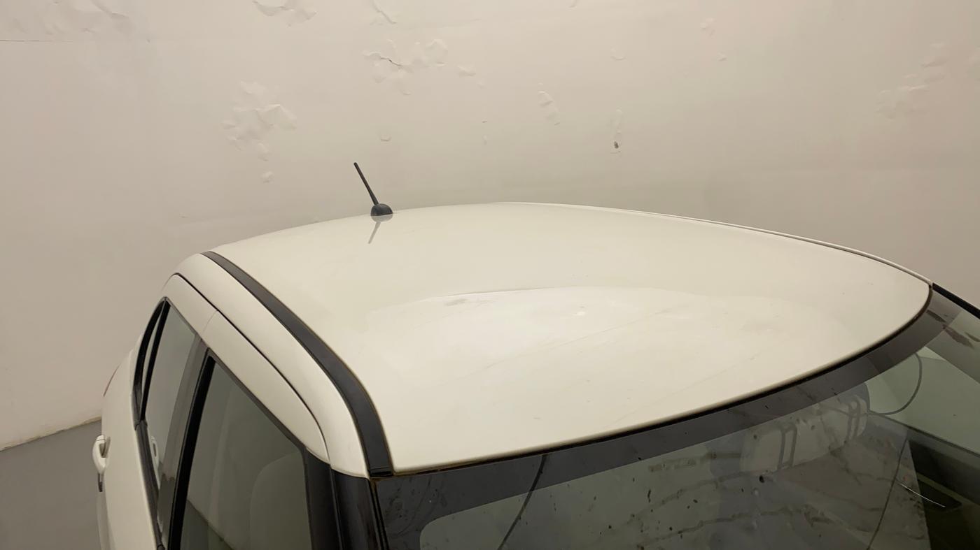 2016 Maruti Swift Dzire VXI AT, Petrol, Automatic, 14,010 km, Roof