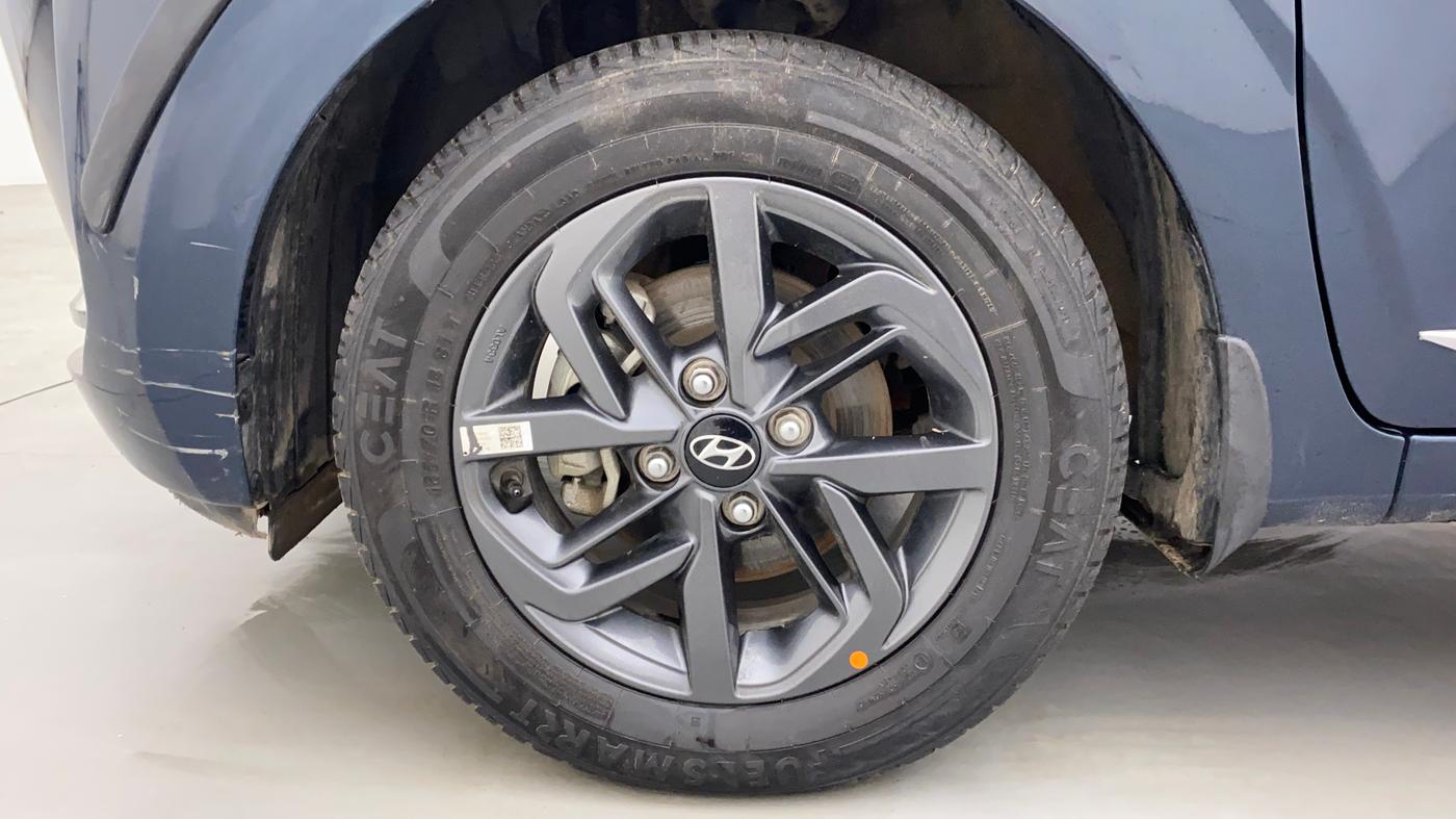 2022 Hyundai GRAND I10 NIOS SPORTZ 1.2 KAPPA VTVT CNG, CNG, Manual, 17,428 km, Left Front Wheel