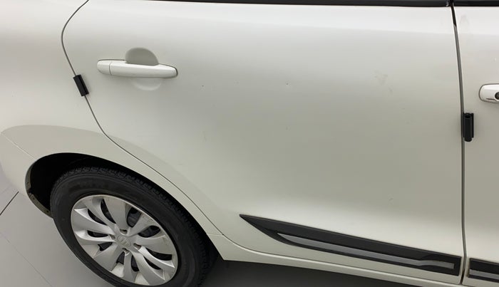 2016 Maruti Baleno DELTA PETROL 1.2, Petrol, Manual, 53,339 km, Right rear door - Slightly dented