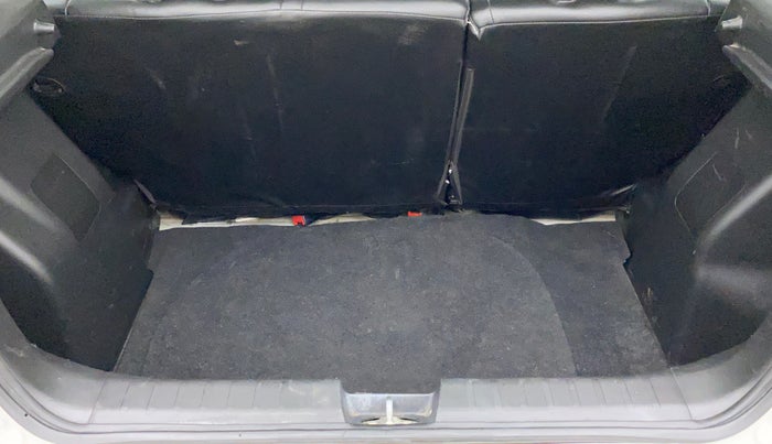 2016 Maruti Baleno DELTA PETROL 1.2, Petrol, Manual, 53,339 km, Boot Inside