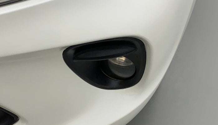2016 Maruti Baleno DELTA PETROL 1.2, Petrol, Manual, 53,339 km, Left fog light - Not working
