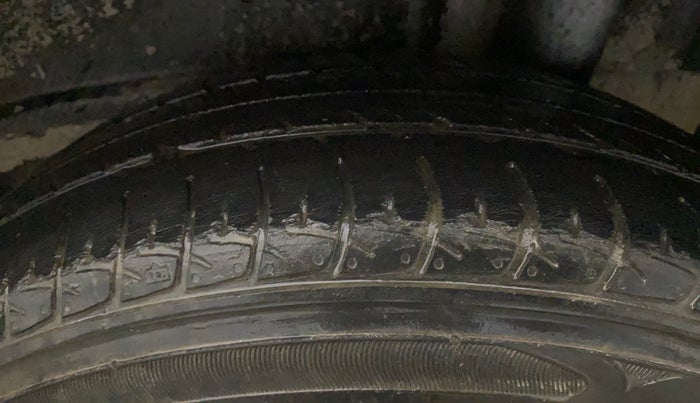 2020 Maruti New Wagon-R ZXI 1.2 AMT, Petrol, Automatic, 35,466 km, Left Rear Tyre Tread