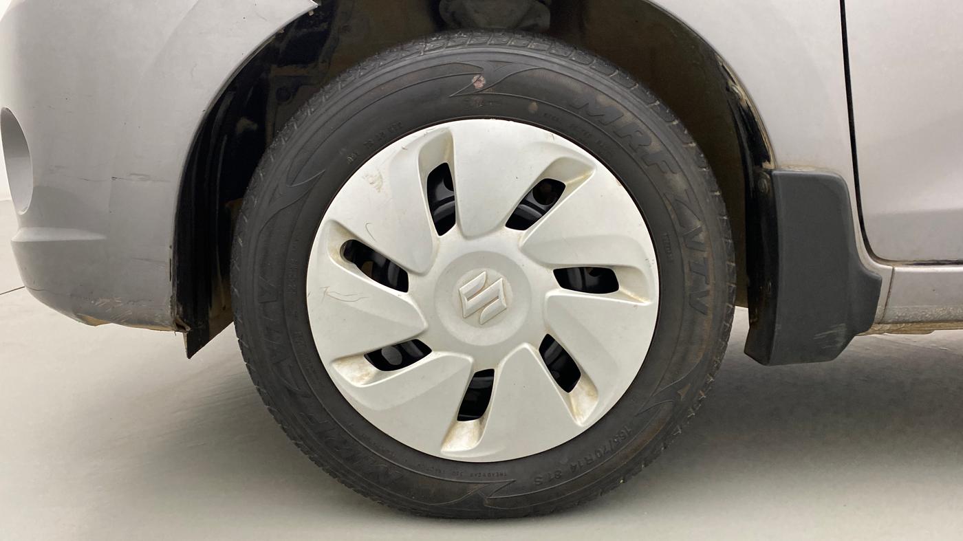 2014 Maruti Celerio VXI, Petrol, Manual, 35,620 km, Left Front Wheel