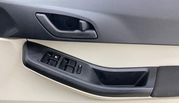 2024 Tata TIGOR XZ CNG, CNG, Manual, 23,892 km, Driver Side Door Panels Control