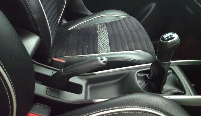 2017 Maruti Baleno ZETA PETROL 1.2, Petrol, Manual, 46,237 km, Gear Lever