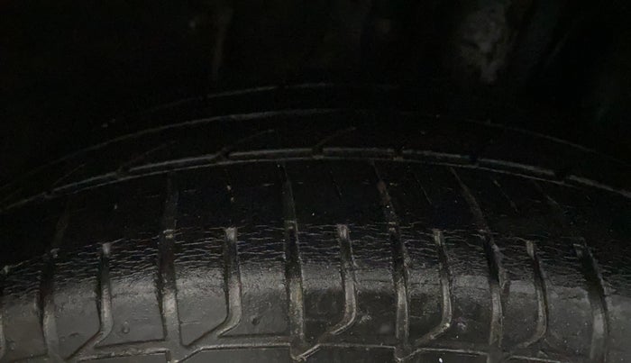 2018 Hyundai Elite i20 ASTA 1.2 (O), Petrol, Manual, 52,001 km, Left Rear Tyre Tread