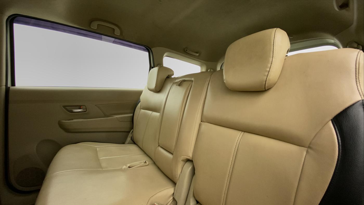 2019 Maruti Ertiga ZXI AT SHVS, Petrol, Automatic, 33,340 km, Right Side Rear Door Cabin