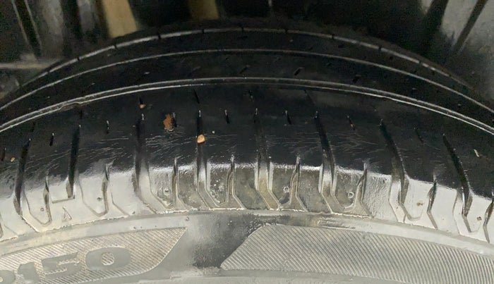 2019 Maruti Ertiga ZXI AT SHVS, Petrol, Automatic, 33,340 km, Right Rear Tyre Tread