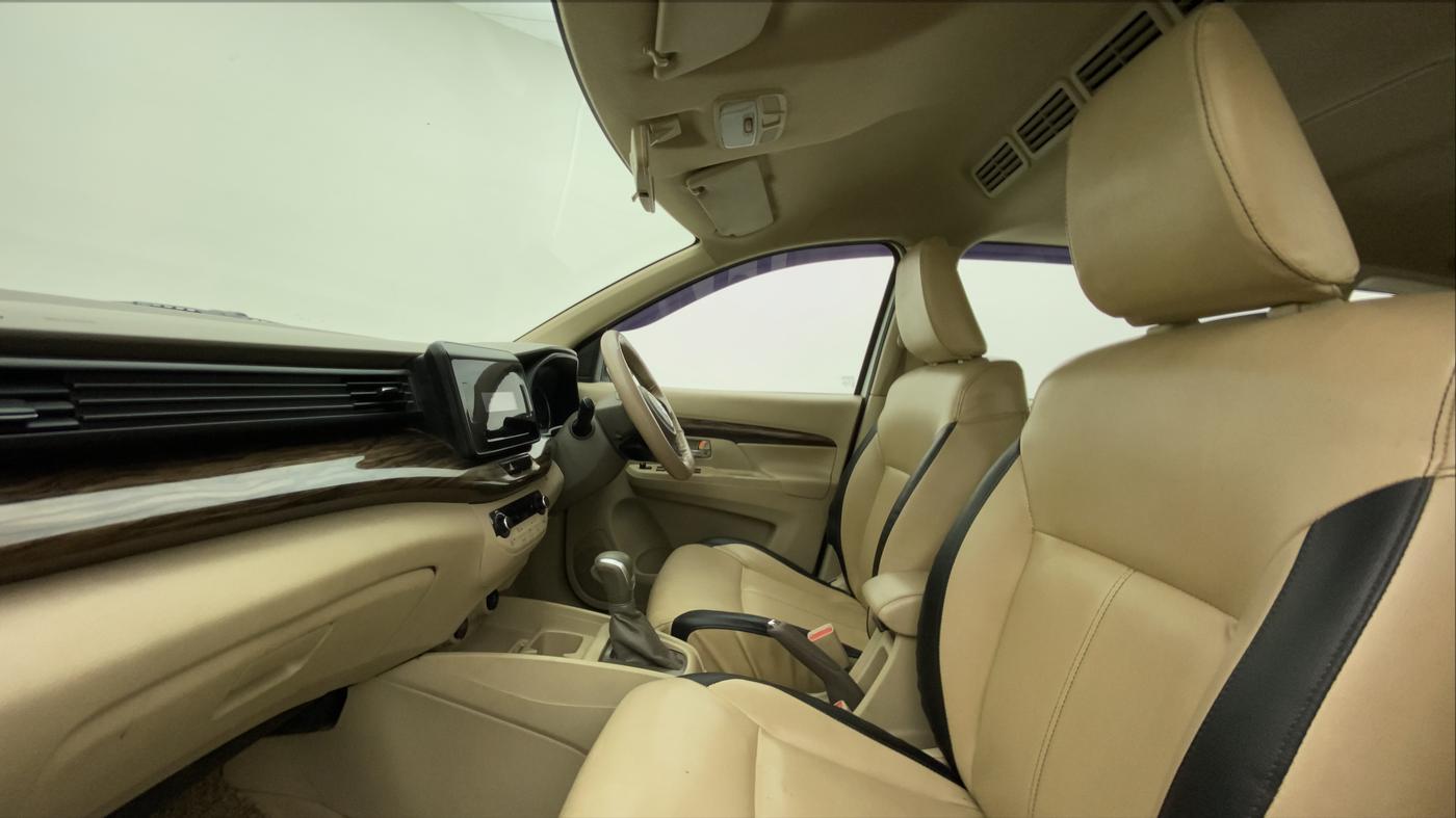 2019 Maruti Ertiga ZXI AT SHVS, Petrol, Automatic, 33,340 km, Right Side Front Door Cabin