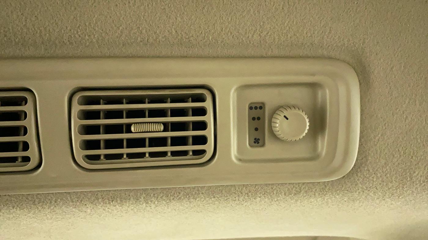 2019 Maruti Ertiga ZXI AT SHVS, Petrol, Automatic, 33,340 km, Rear AC Temperature Control