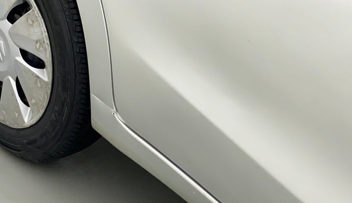 2015 Maruti Celerio VXI AMT, Petrol, Automatic, 28,365 km, Right running board - Slightly dented