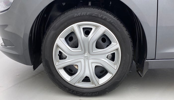2021 Tata ALTROZ XT 1.2, Petrol, Manual, 19,237 km, Left Front Wheel