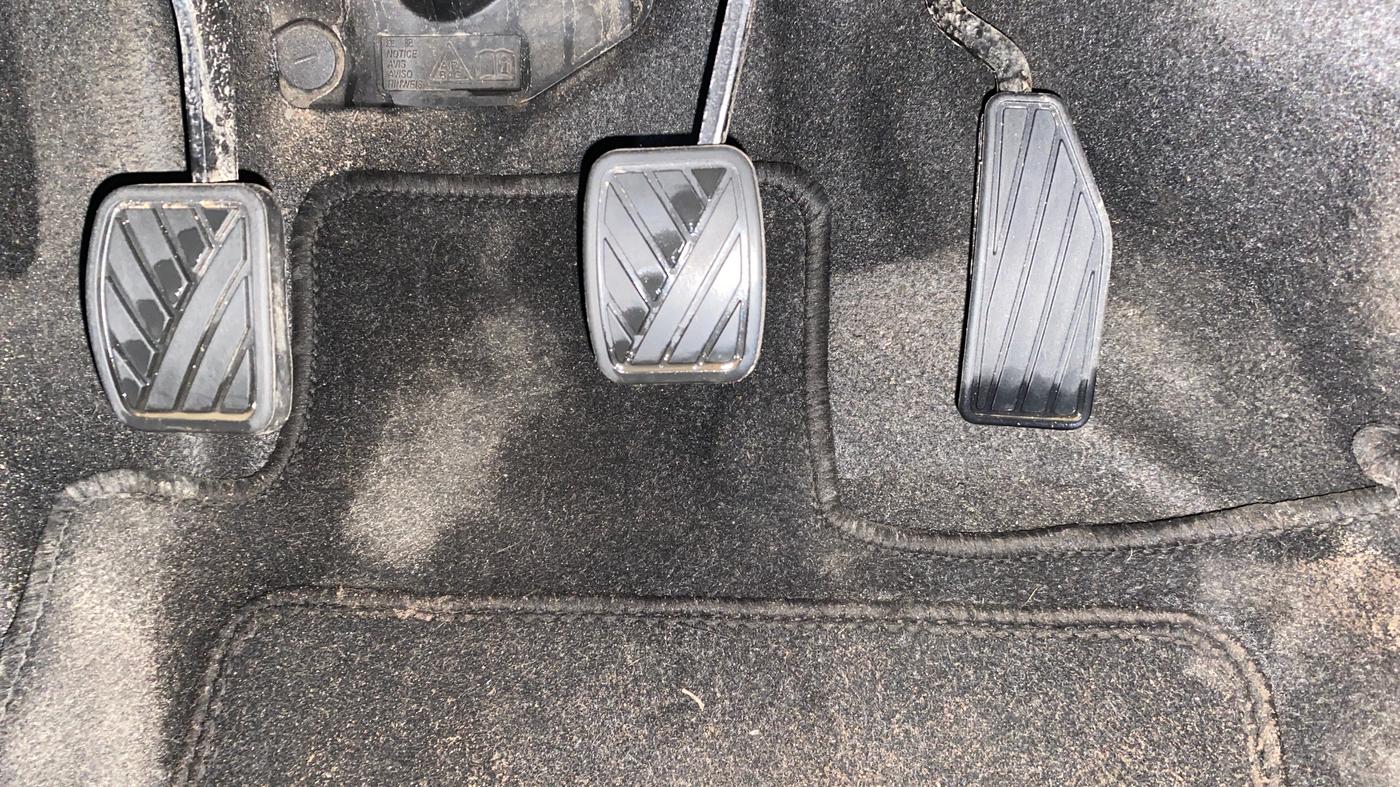 2022 Maruti IGNIS DELTA 1.2, Petrol, Manual, 7,403 km, Pedals