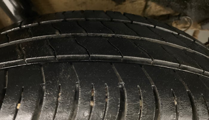 2020 Tata ALTROZ XZ 1.2, Petrol, Manual, 25,373 km, Right Rear Tyre Tread