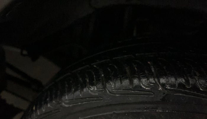 2017 Maruti Alto K10 VXI, Petrol, Manual, 63,504 km, Left Rear Tyre Tread