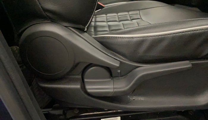 2024 Honda ELEVATE V MT, Petrol, Manual, 5,322 km, Driver Side Adjustment Panel