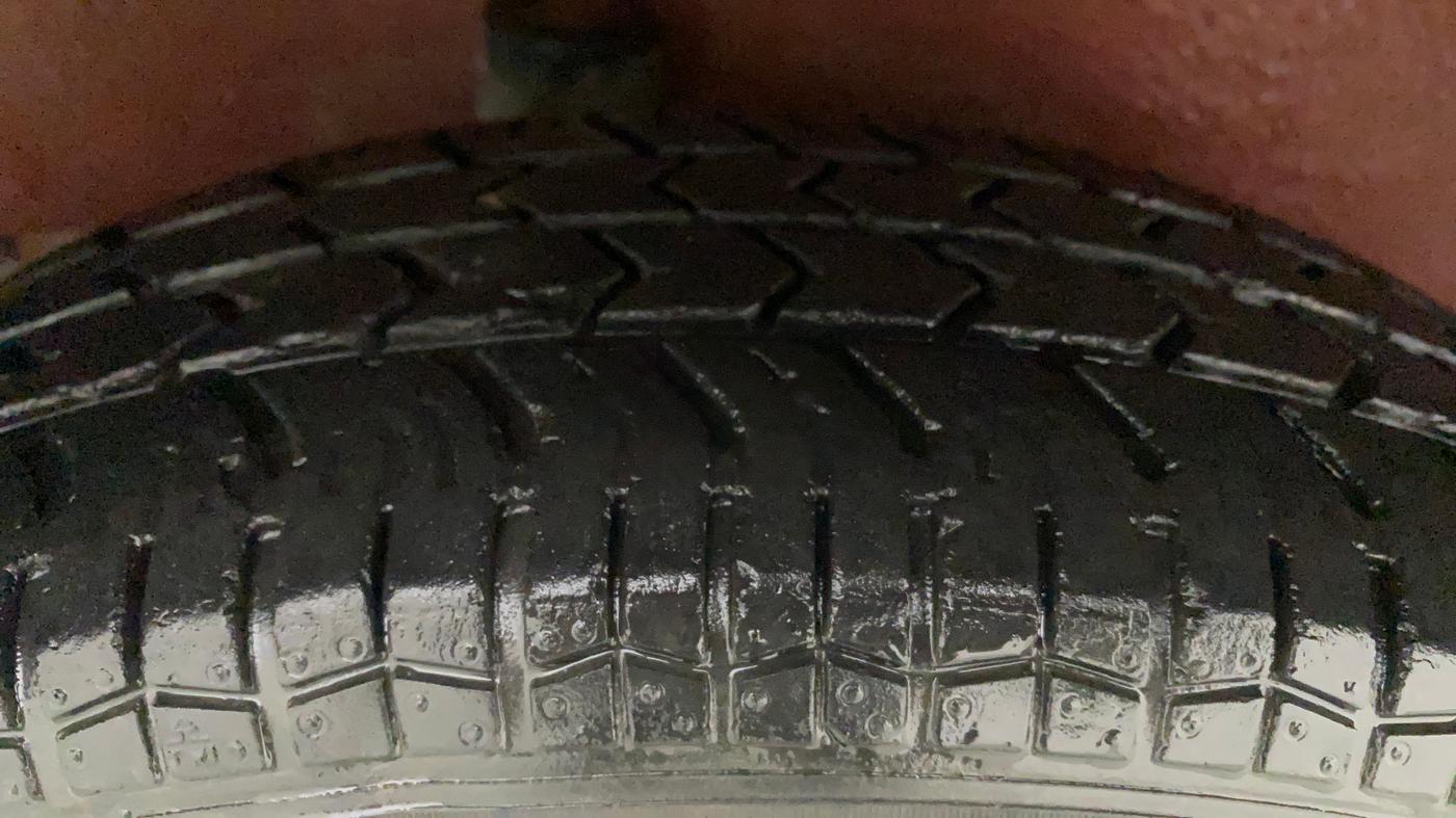 2010 Maruti Ritz VXI, Petrol, Manual, 29,768 km, Right Rear Tyre Tread