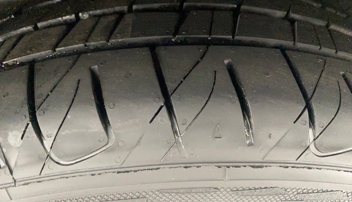 2019 Hyundai Creta SX AT 1.6 PETROL, Petrol, Automatic, 58,767 km, Left Rear Tyre Tread