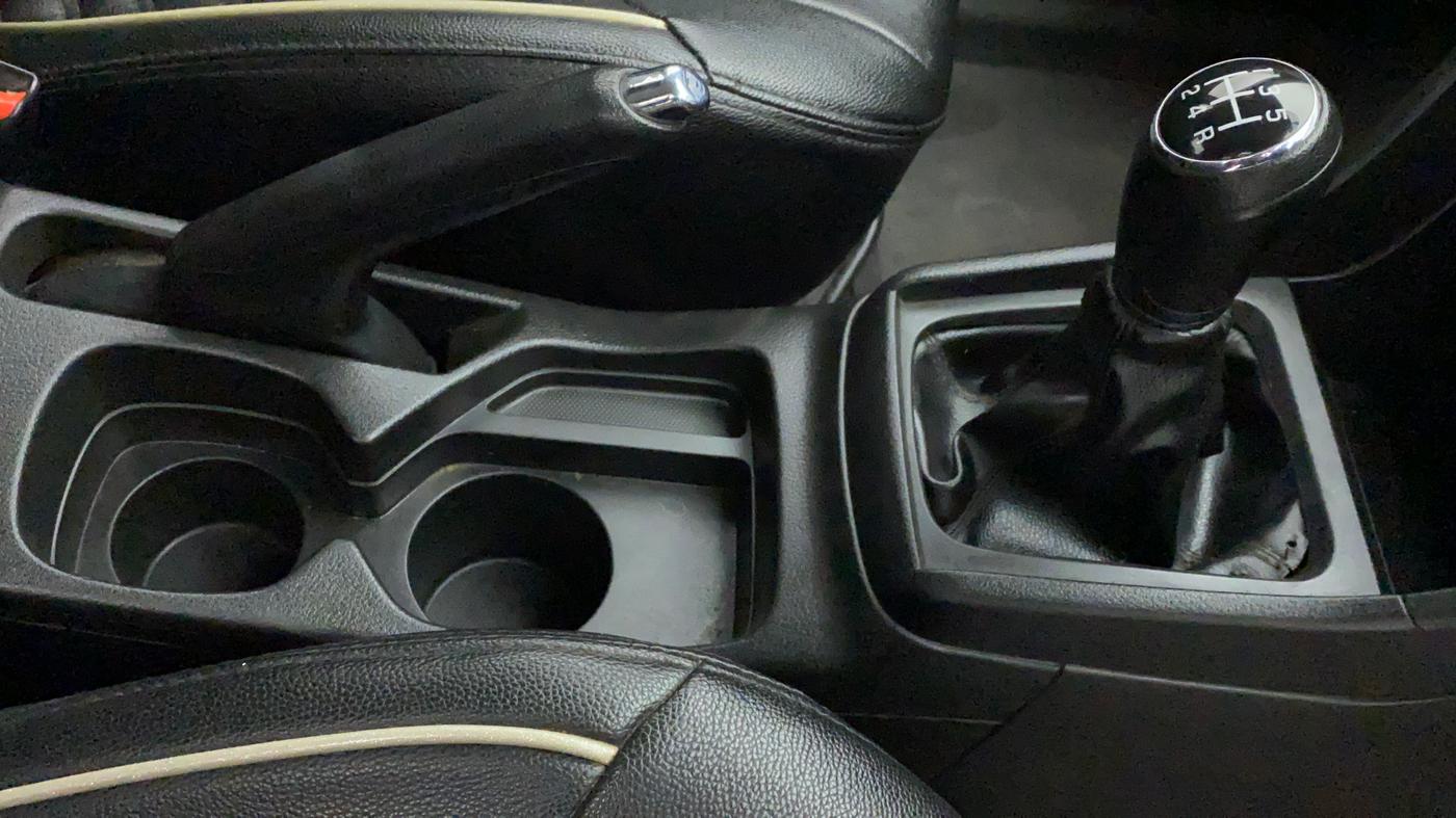 2020 Maruti Vitara Brezza VXI, Petrol, Manual, 70,777 km, Gear Lever