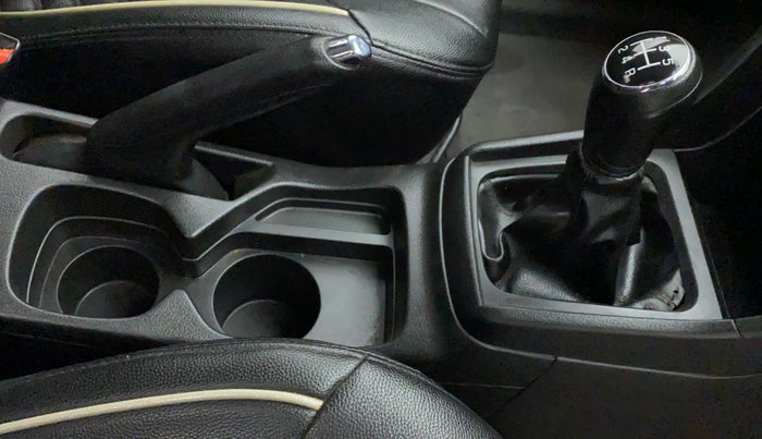 2020 Maruti Vitara Brezza VXI, Petrol, Manual, 70,777 km, Gear Lever