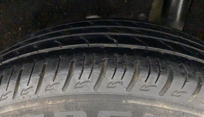 2020 Maruti Vitara Brezza VXI, Petrol, Manual, 70,777 km, Left Rear Tyre Tread