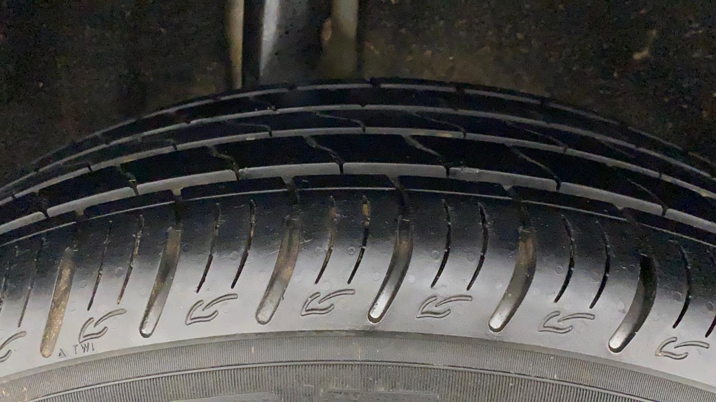 2020 Maruti Vitara Brezza VXI, Petrol, Manual, 70,777 km, Right Rear Tyre Tread
