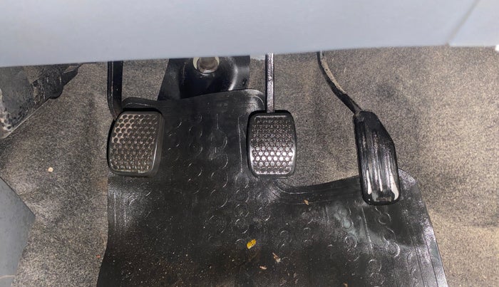 2013 Maruti Alto 800 LXI, Petrol, Manual, 7,176 km, Pedals