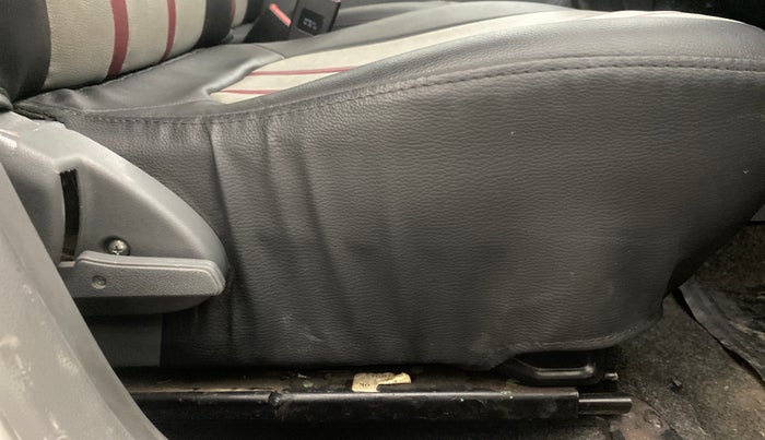 2013 Maruti Alto 800 LXI, Petrol, Manual, 7,176 km, Driver Side Adjustment Panel