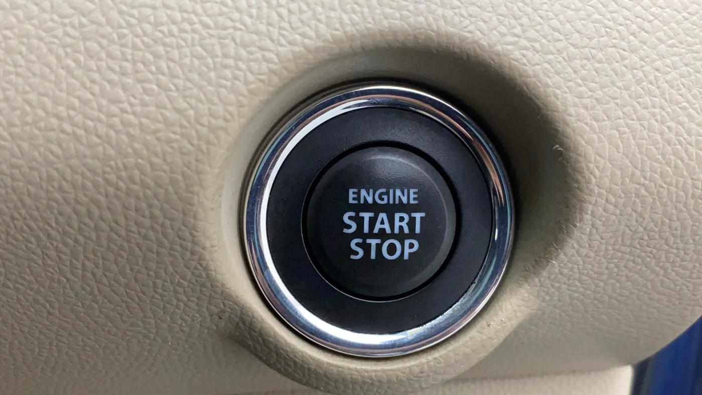 2017 Maruti Dzire ZXI PLUS, Petrol, Manual, 30,427 km, Keyless Start/ Stop Button