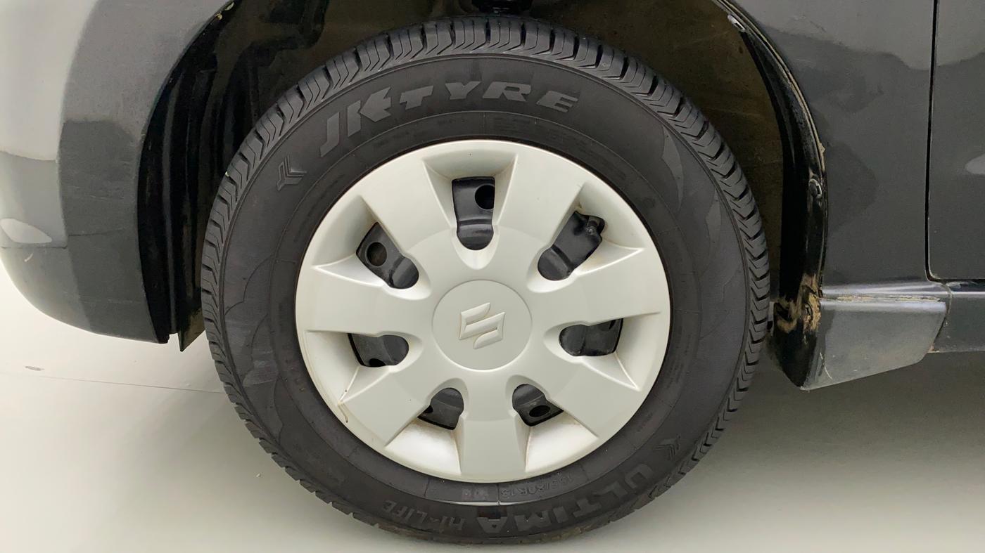 2013 Maruti A Star VXI (ABS) AT, Petrol, Automatic, 21,504 km, Left Front Wheel