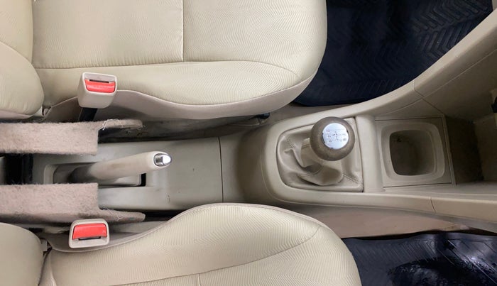 2017 Maruti Ertiga VDI SHVS, Diesel, Manual, 98,216 km, Gear Lever